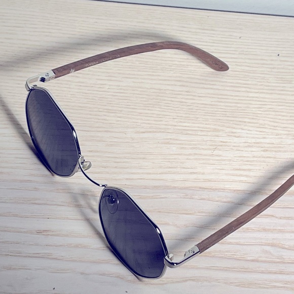 Sustainable🌿 Wood Polarized Geometric Sunglasses - Picture 2 of 4